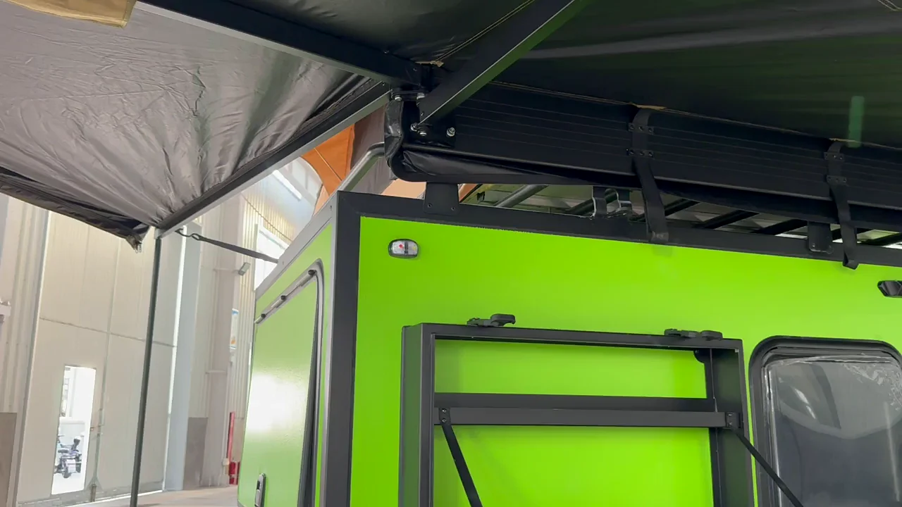 Roadrunner Hercules cabinet and storage detail